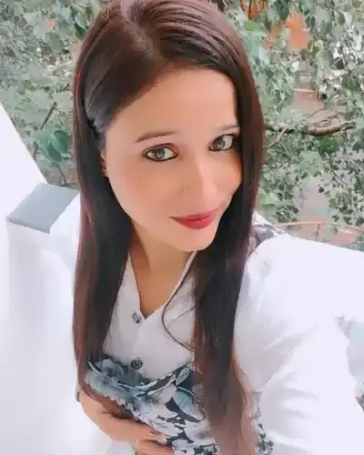 Call Girls in Pratapnagar
